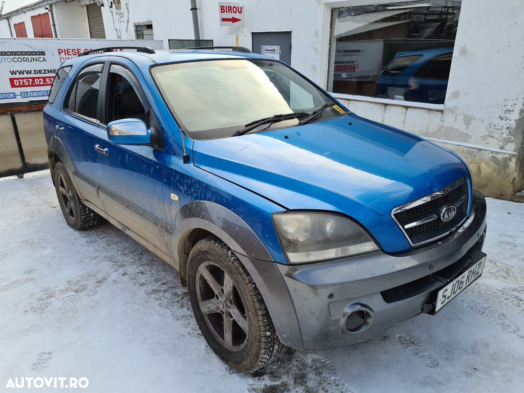 Capota Kia Sorento 2002 - 2009 SUV 4 Usi ALBASTRU (473) NECESITA REPARATII - 2