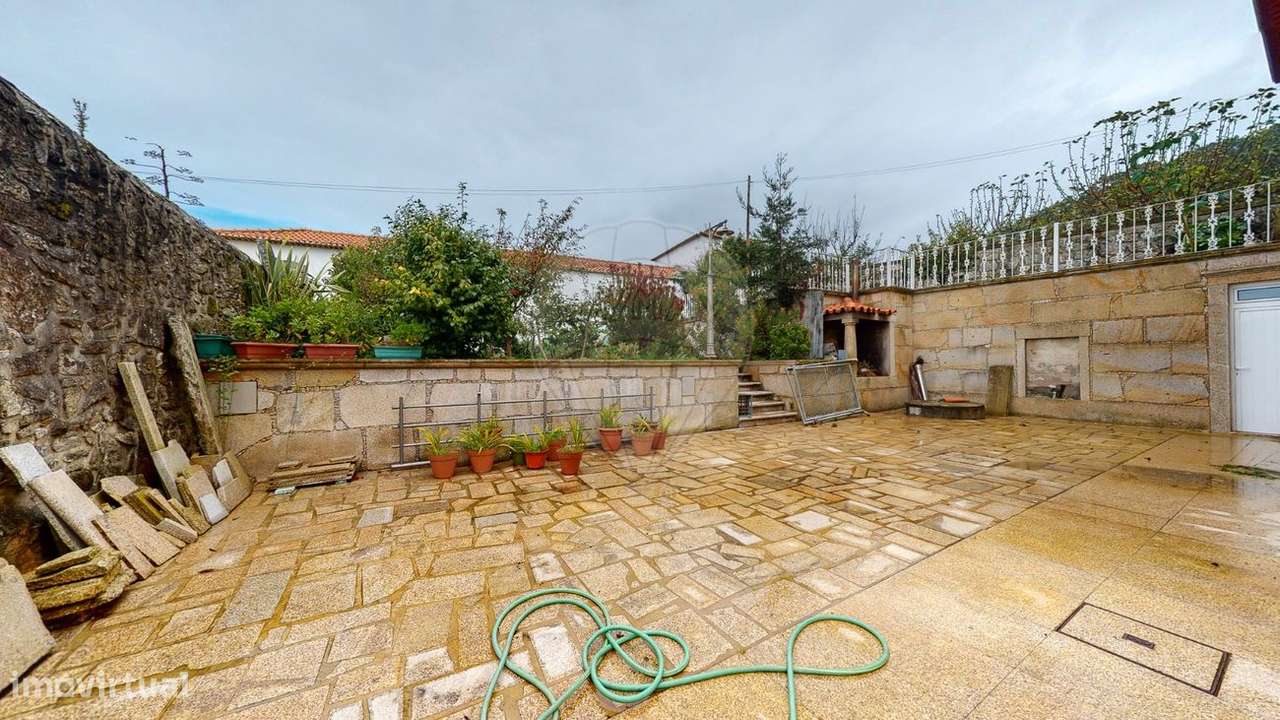 Moradia T5 para venda - Grande imagem: 2/40