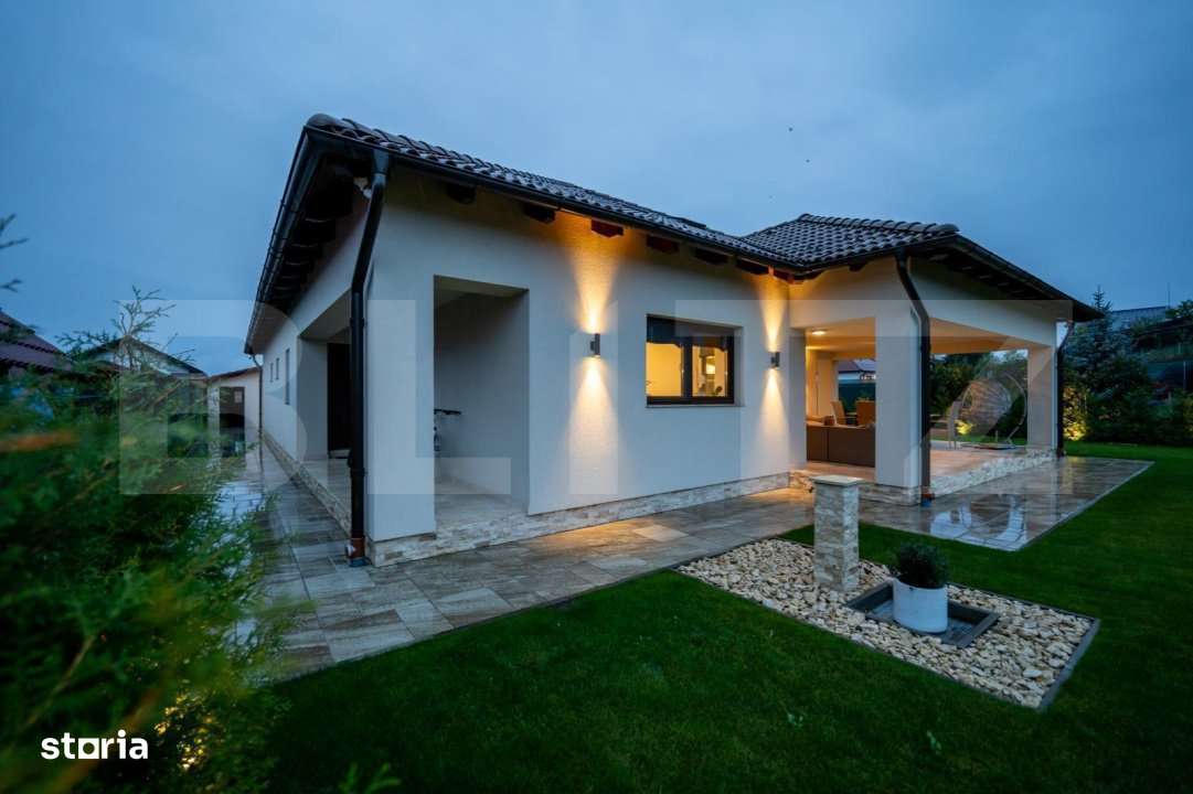 Casa de vanzare, cu 5 camere, 280 mp, zona Nord - Imagine principală: 4/18