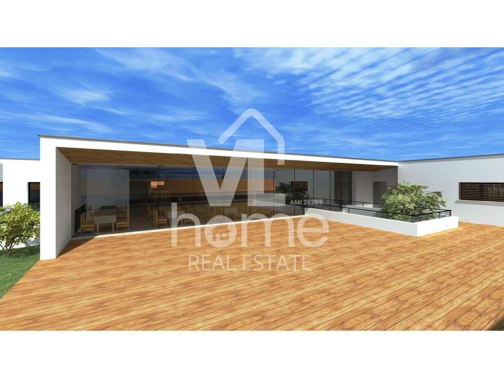 Investimento Estratégico: Terreno com Projeto Aprovado para Lar de ... - Grande imagem: 4/17