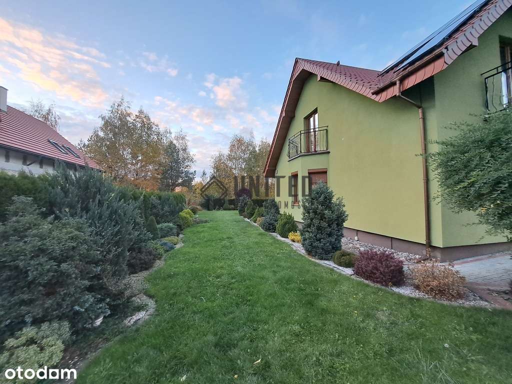 Dom wolnostojący w Miłoszycach z pięknym ogrodem-15