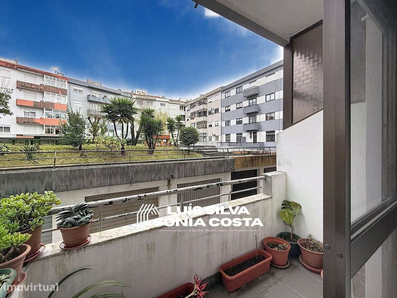 Apartamento T2 à venda na Rua Mestre António Joaquim Pintor, 33 - Grande imagem: 5/23