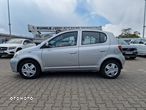 Toyota Yaris 1.0 Base - 4