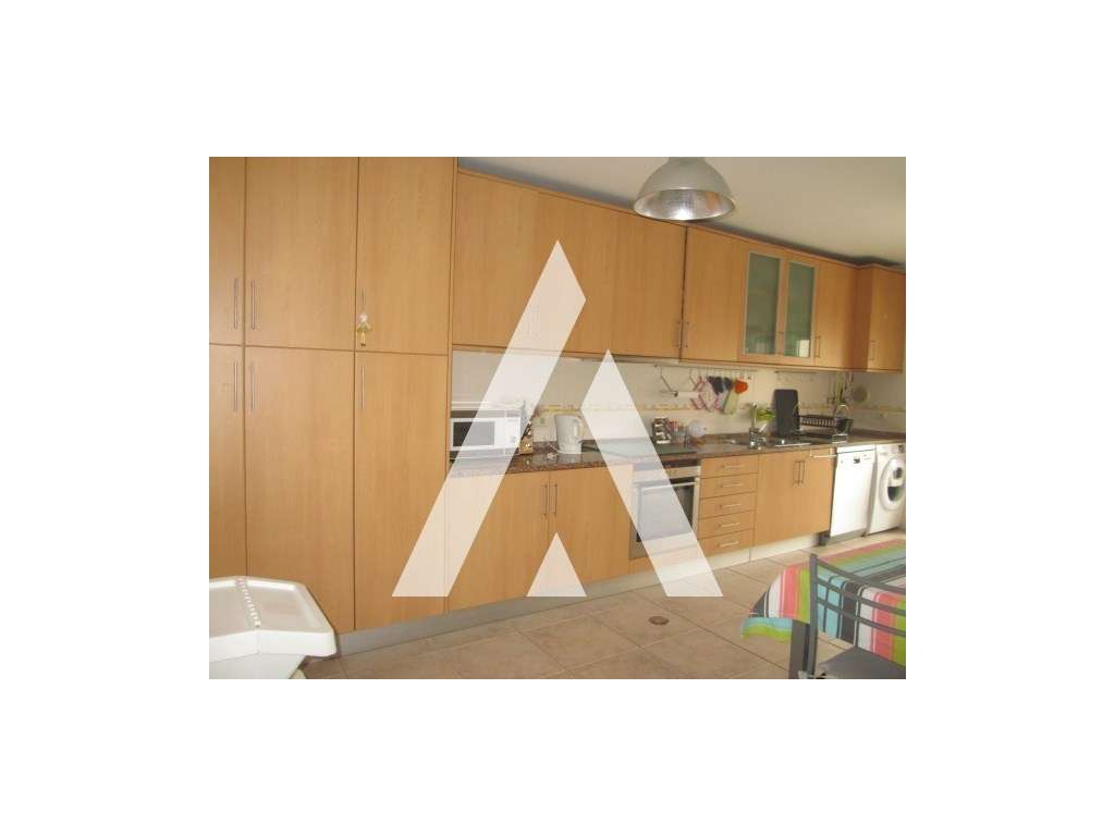 Apartamento T2 com Garagem Fechada no Centro de Esgueira - a 5 minu...-22
