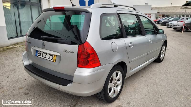 Peugeot 307 SW 1.6 HDi Premium - 36