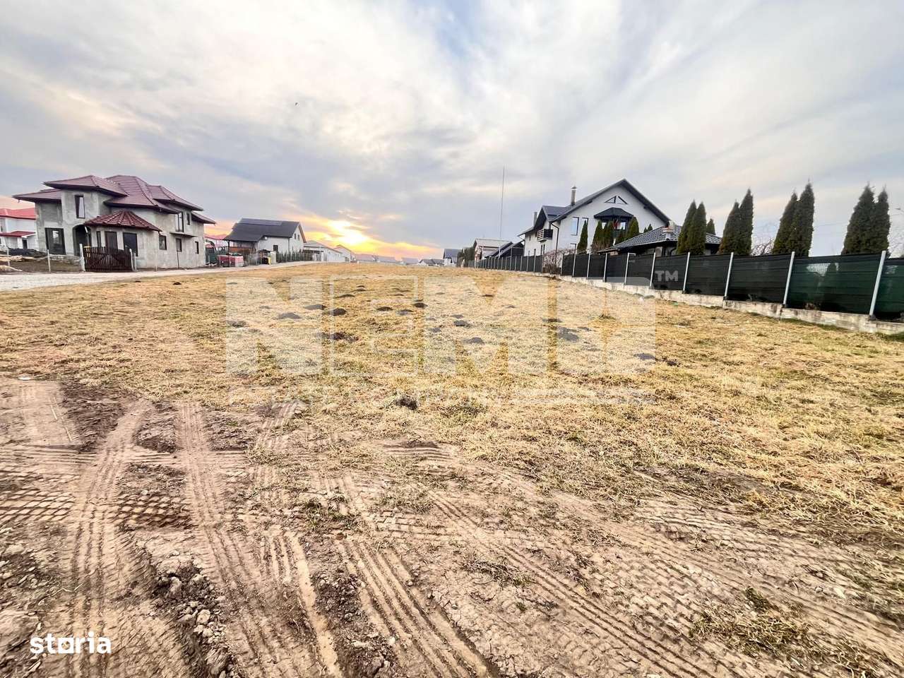 De vanzare I Teren Intravilan I Scheia/Suceava I 1663 Mp I 70 Euro/Mp - Imagine principală: 2/3