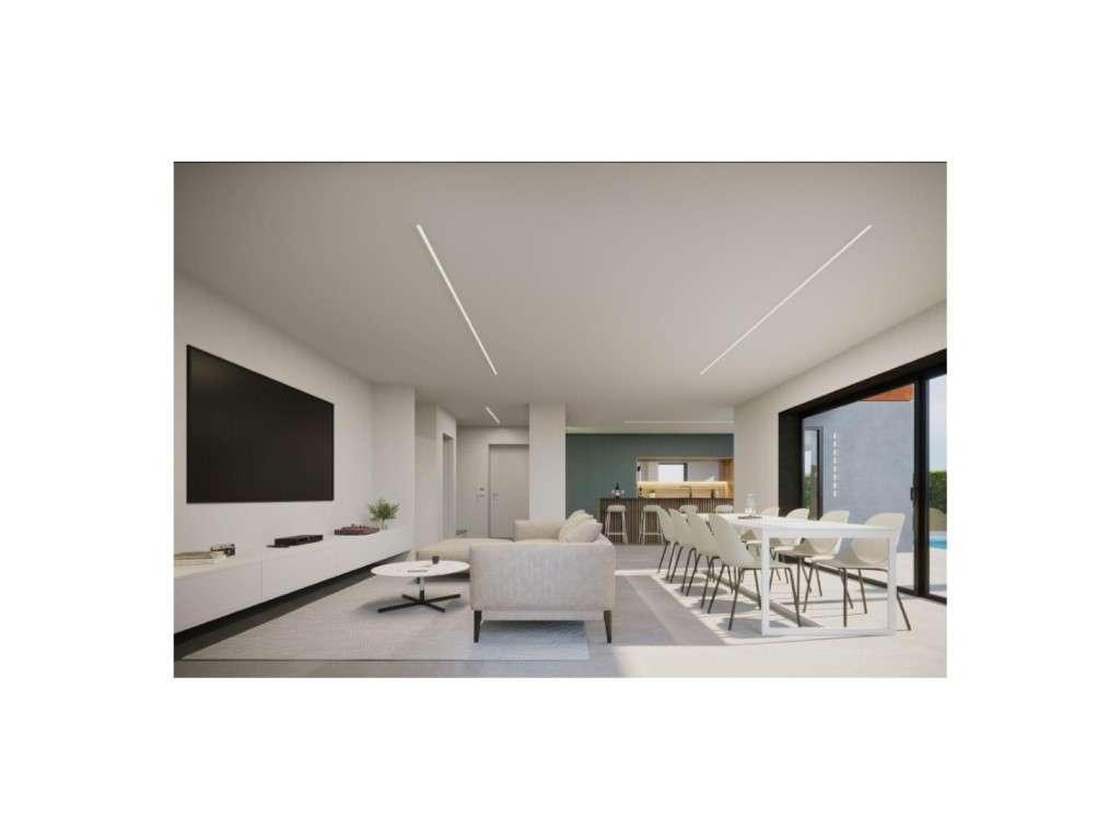 Excelente moradia T4 localizada na Aroeira com 2 pisos, jardim e pi...-5