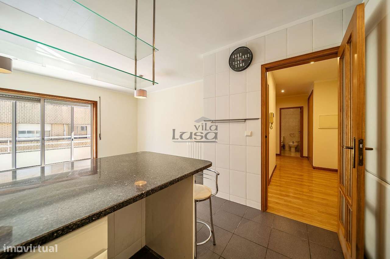 T2 em Seixezelo V.N. de Gaia. com lugar de garagem e arrumos.-11