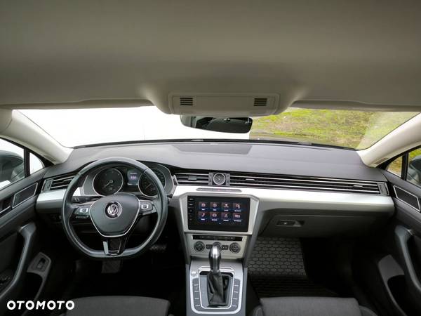 Volkswagen Passat 2.0 TDI BMT SCR Comfortline DSG7 - 11