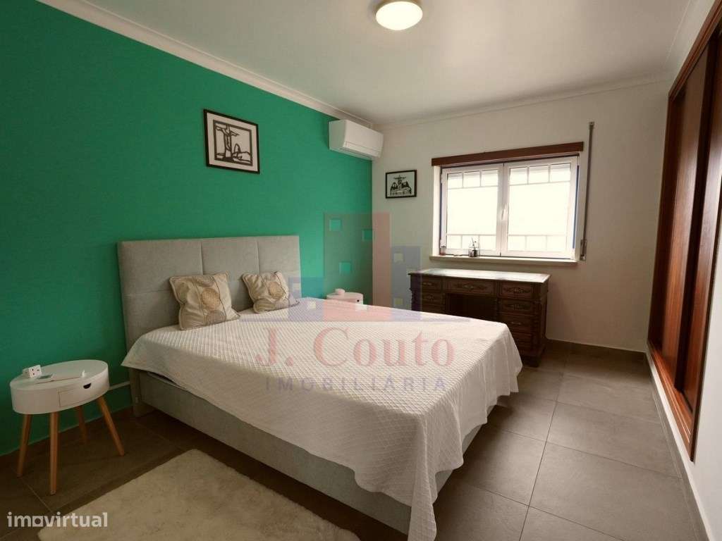 Moradia T5 | Piscina | Terreno | Vistas panorâmicas-37