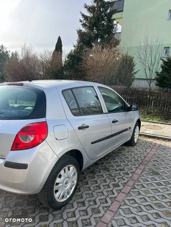 Renault Clio 1.2 16V Dynamique - 14