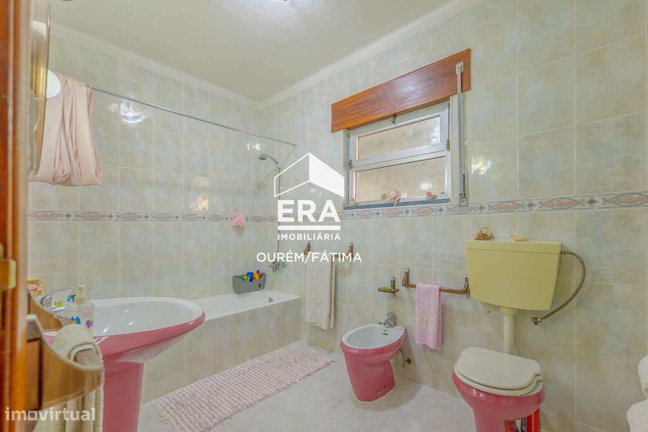 Moradia T5, Rio de Couros, Ourém-34