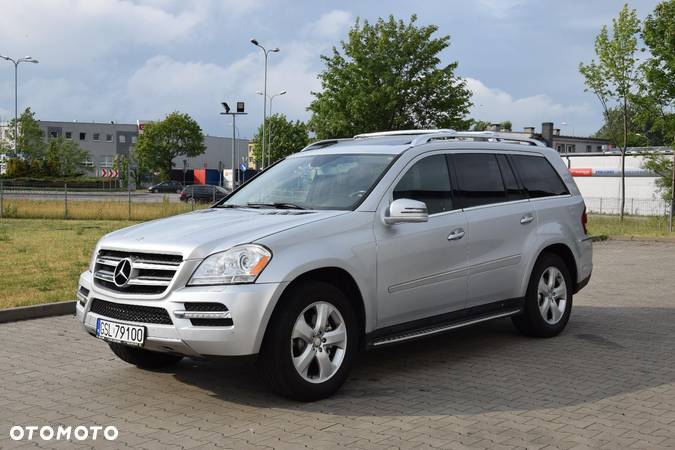 Mercedes-Benz GL 450 - 9