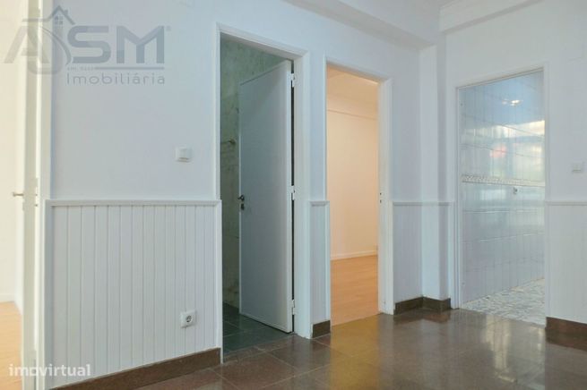Oeiras - Apartamento T2 em zona privilegiada, Quinta das Palmeiras-4