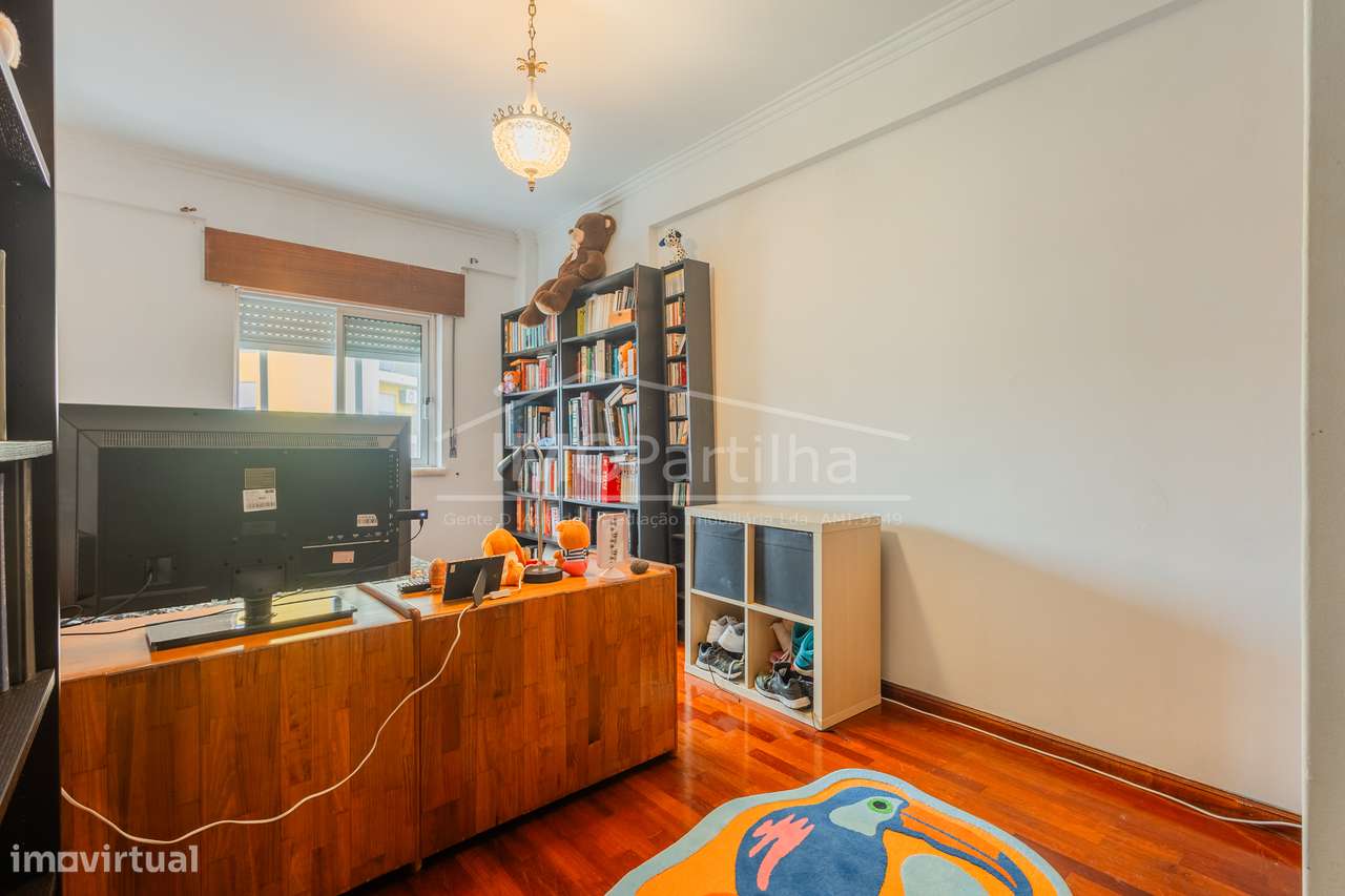 Apartamento T2 junto ao Parque de Santa Marta - Corroios-15