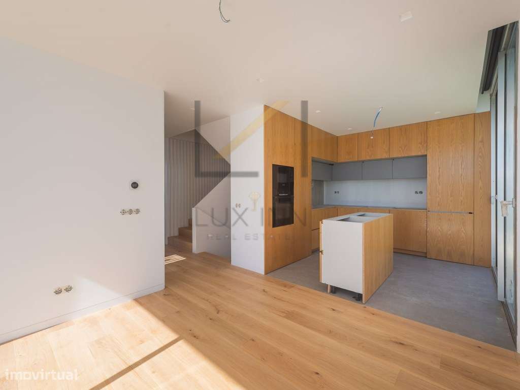 Moradia T4 em São Domingos de Rana-14