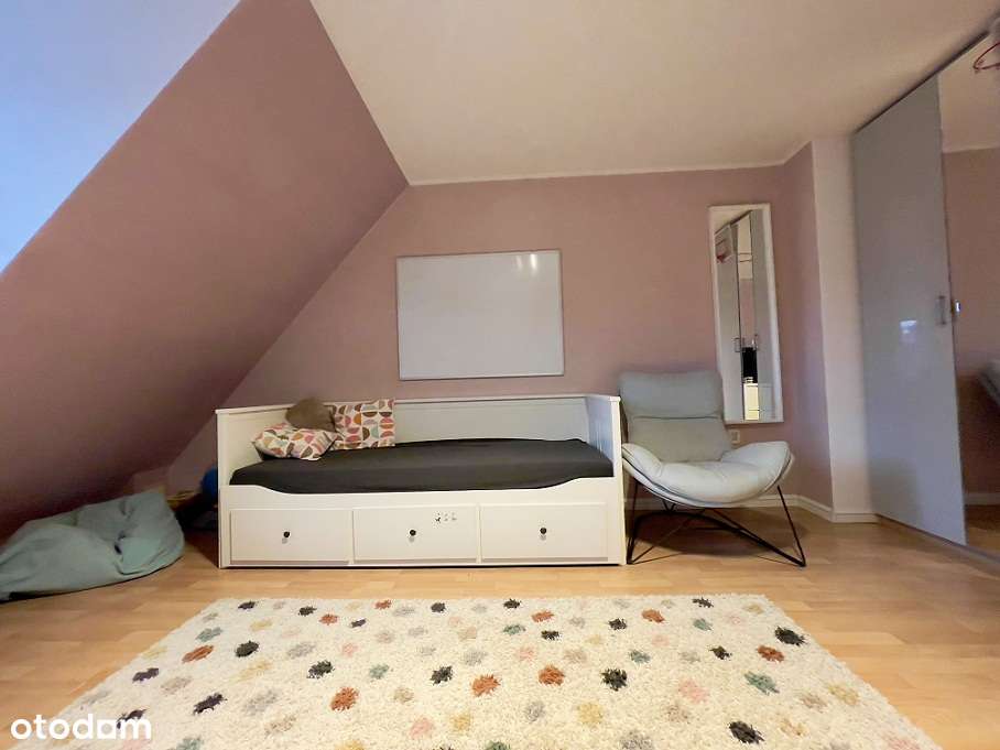 Zadbany dom w super lokalizacji, 6 pokoi-9