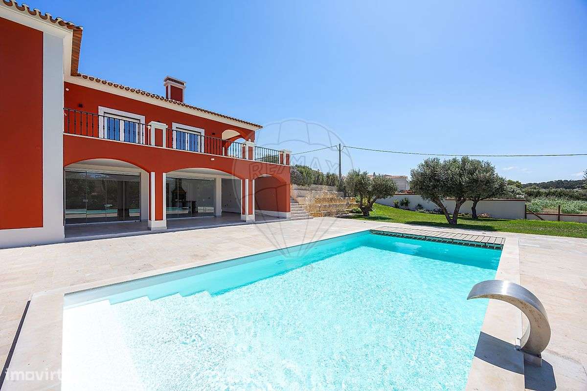 Moradia T6 para venda - Grande imagem: 3/39