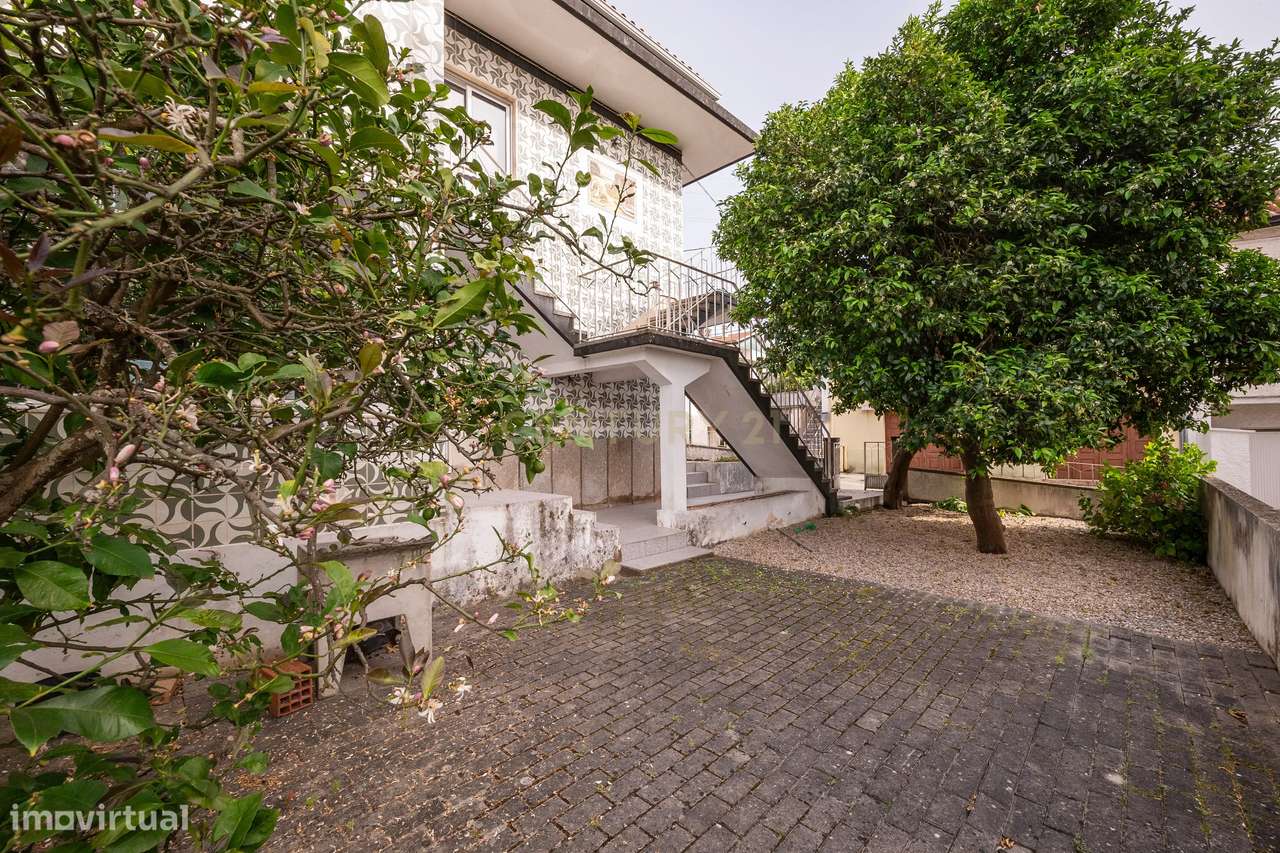 Prédio em Propriedade Total | Alto de São João – Coimbra-24