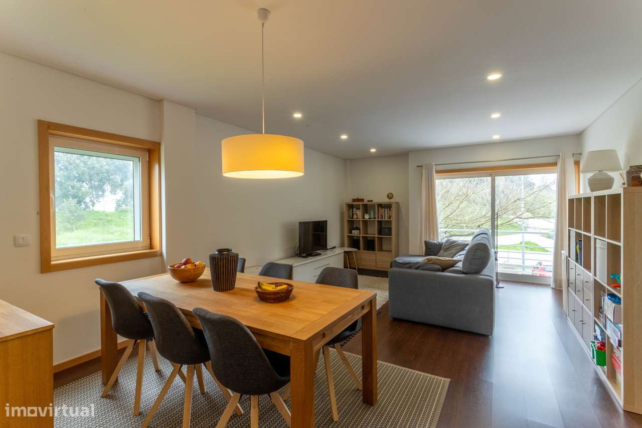 Apartamento T2 como novo em Vilar do Paraíso - Grande imagem: 5/27