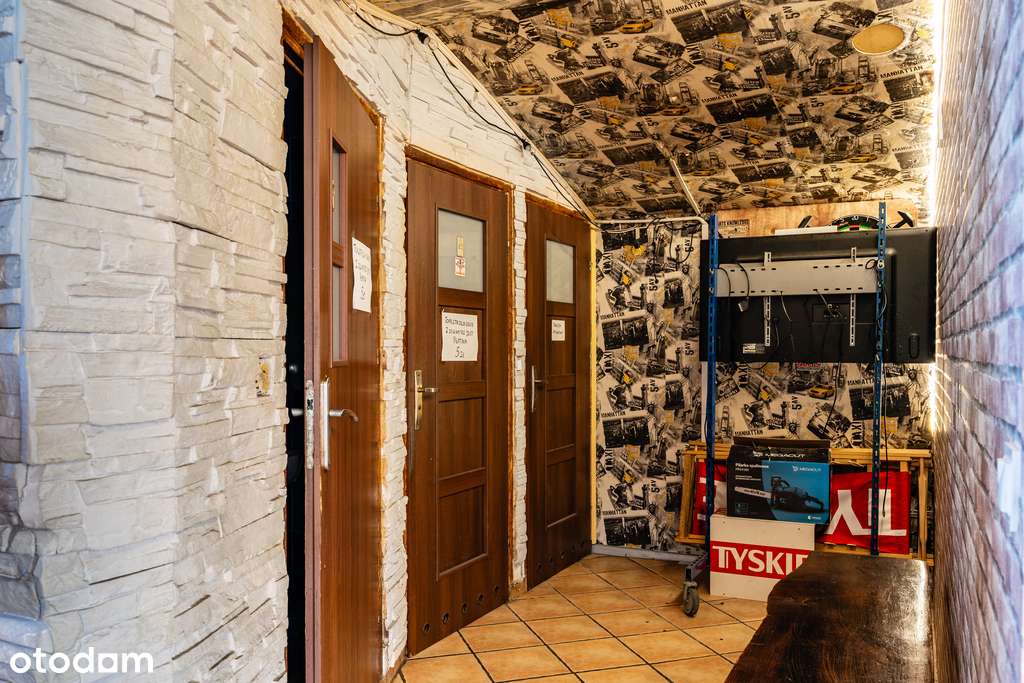 Lokal komercyjny w centrum Tychów-10