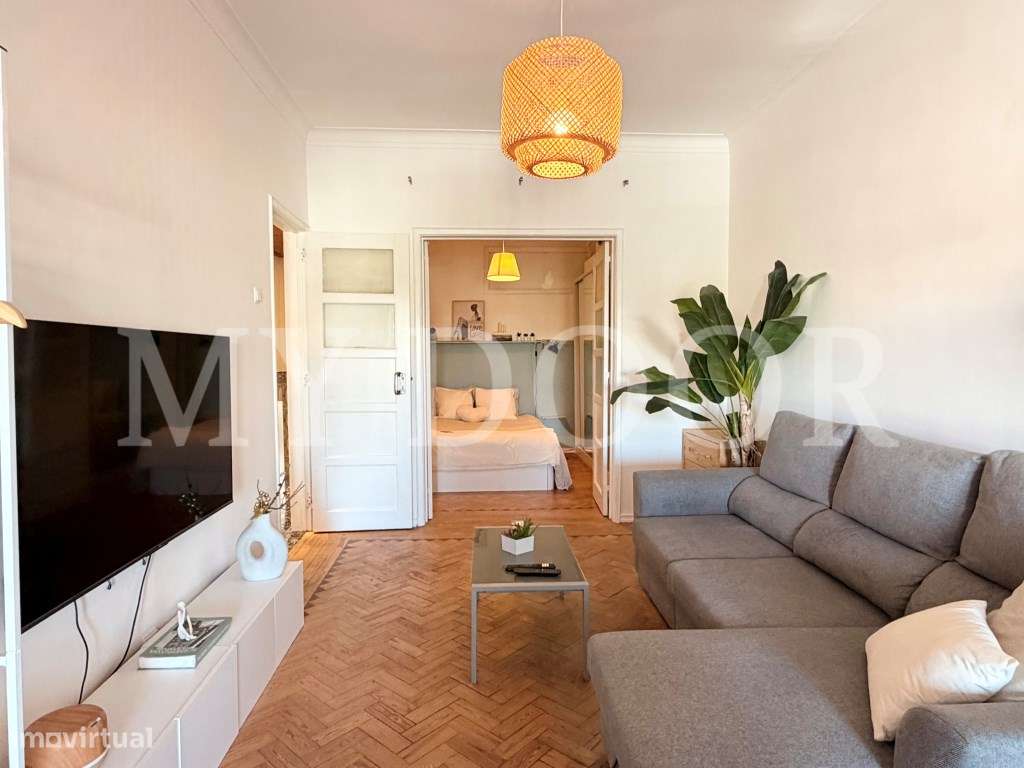 Apartamento T2 - Moscavide - Vista e muita LUZ - 3º andar-10
