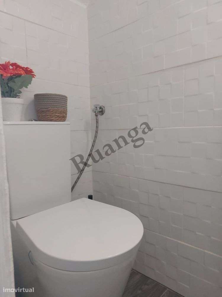 Apartamento T3 Duplex para Venda em Vila Nova de Santo André-11