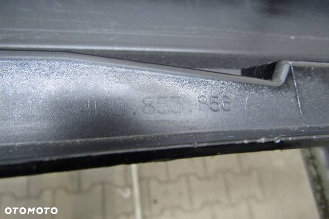 Listwa progowa prawa Audi A6 C8 4K0 S Line 18- - 9