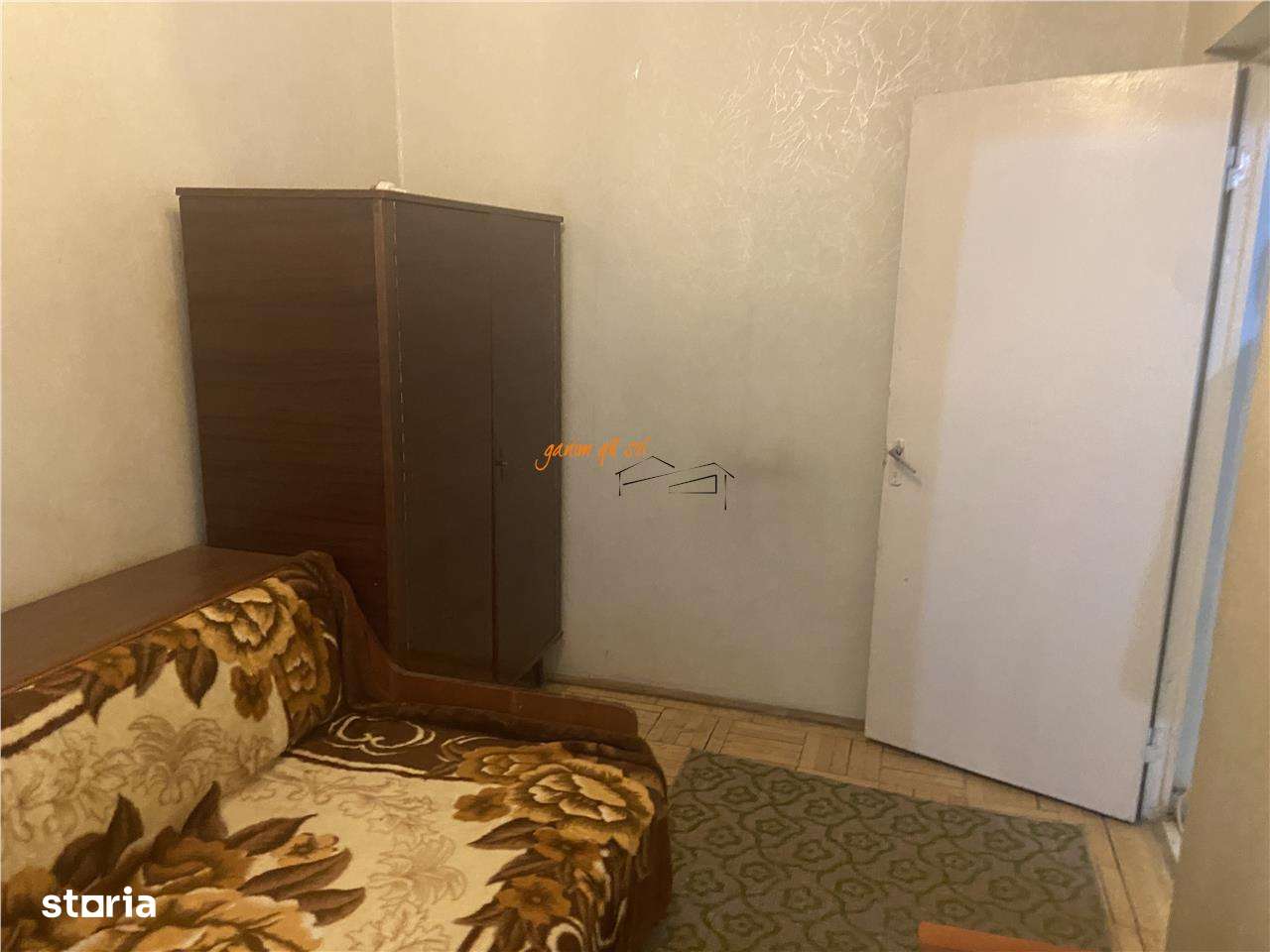 Apartament 3 camere , zona Sud , et 34 , decomandat ,52 mp-8