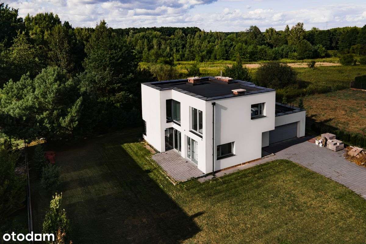 Efektowna przestrzeń do wykończenia-10