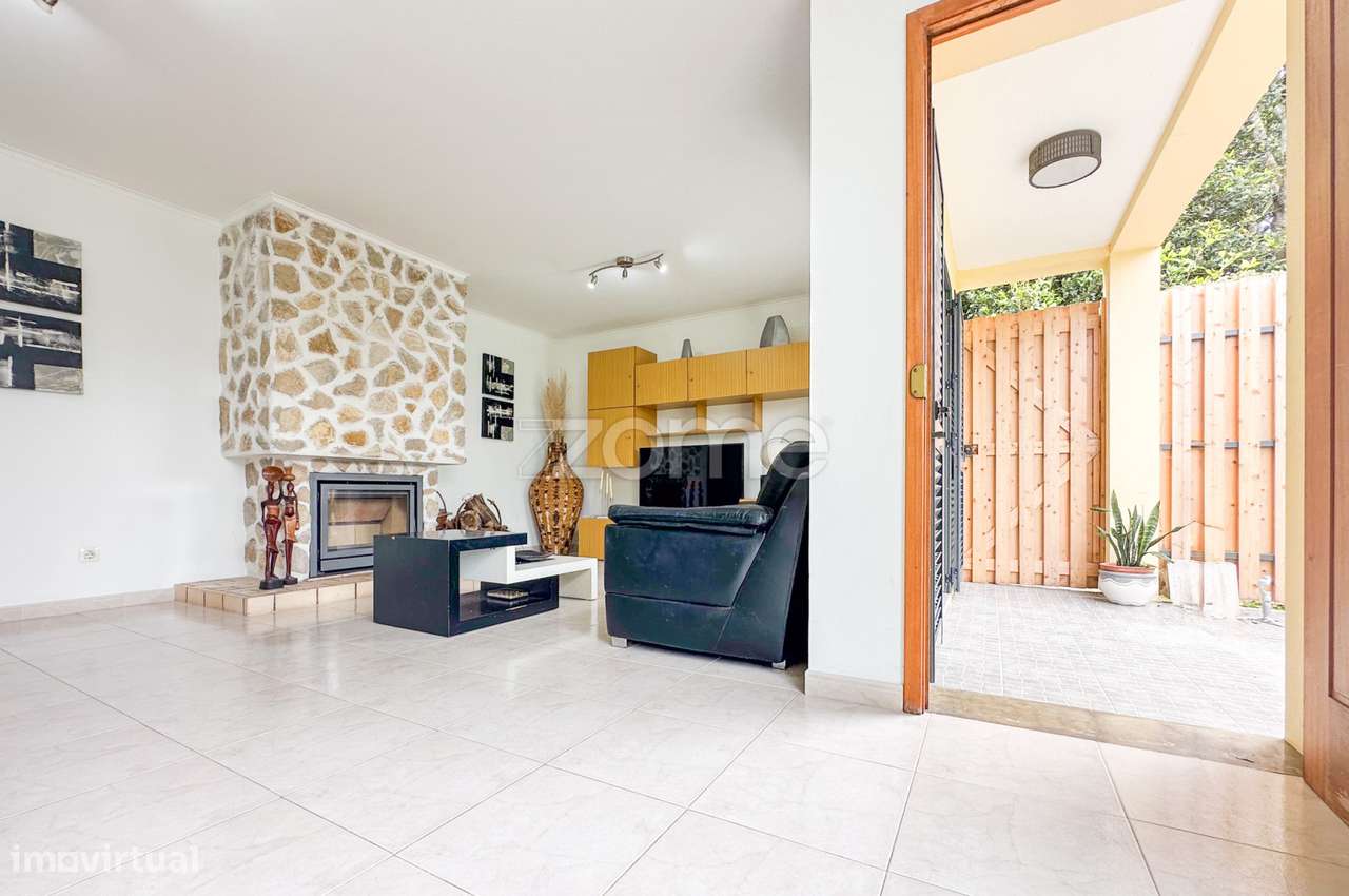 Moradia T2+1 - São Vicente Ferreira - Ponta Delgada - Grande imagem: 4/39