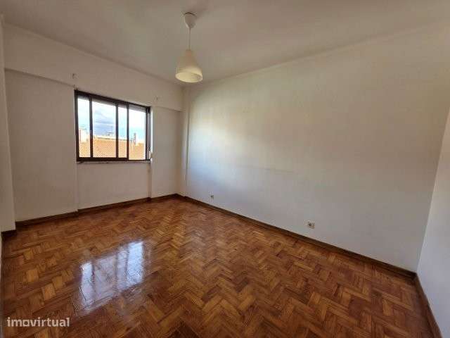 T1 na Bobadela | Vista Desafogada | Próximo de Lisboa (753) - Grande imagem: 5/11