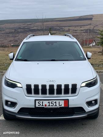 Jeep Cherokee - 3