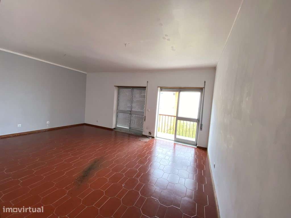 Apartamento T2 - 2.º Andar-5