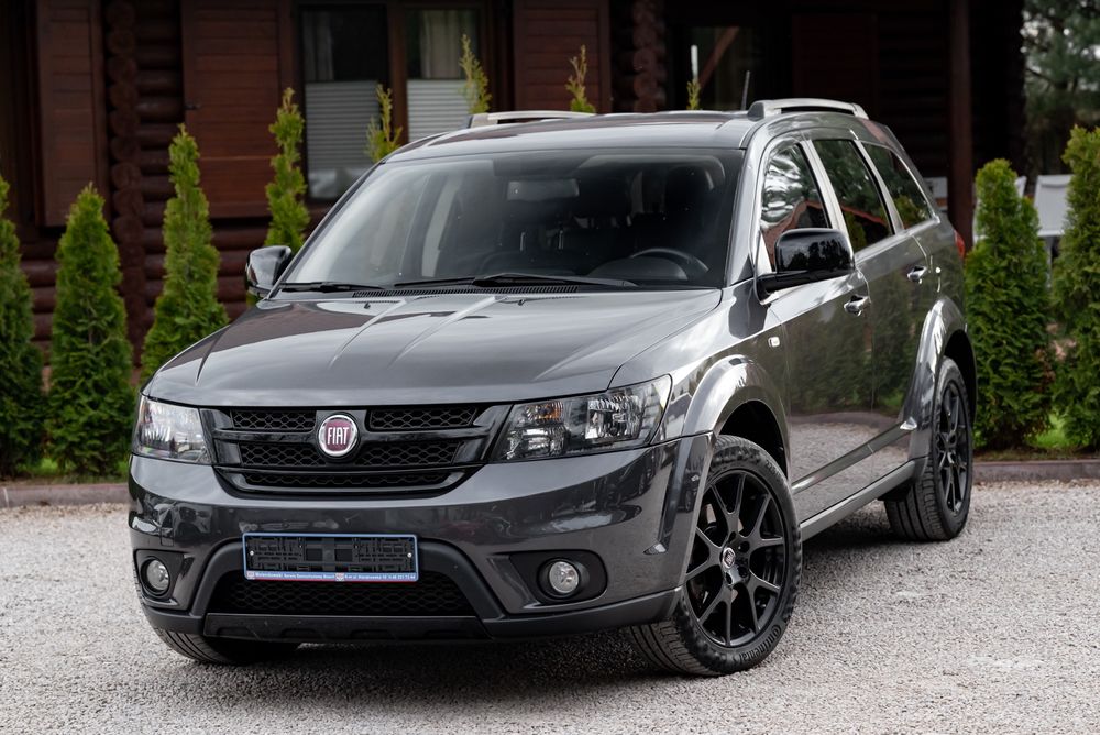 Fiat Freemont 2.0 Multijet 16V DPF Automatik Allrad Black Code 2014