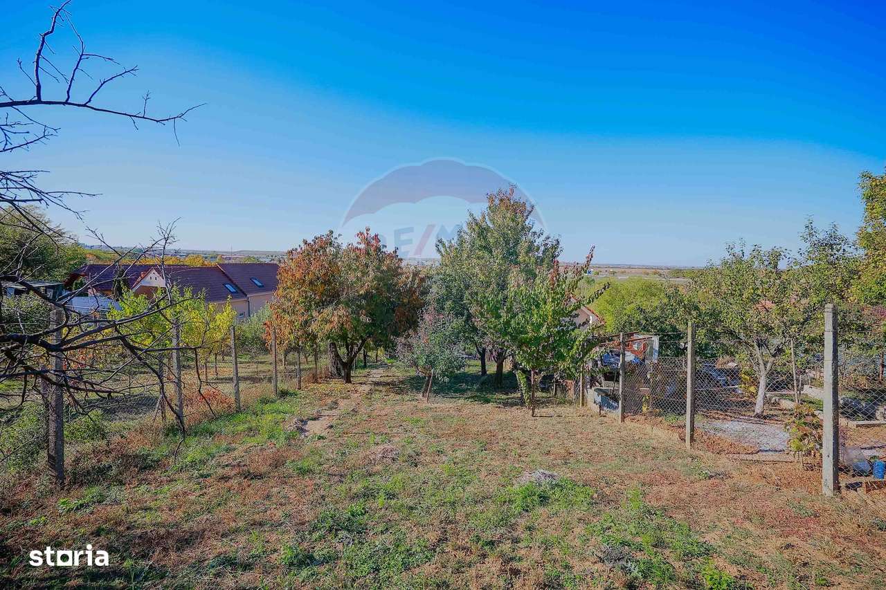 De vânzare casă cu 2 camere și teren 472 mp, Str Valea Frumoasă-9