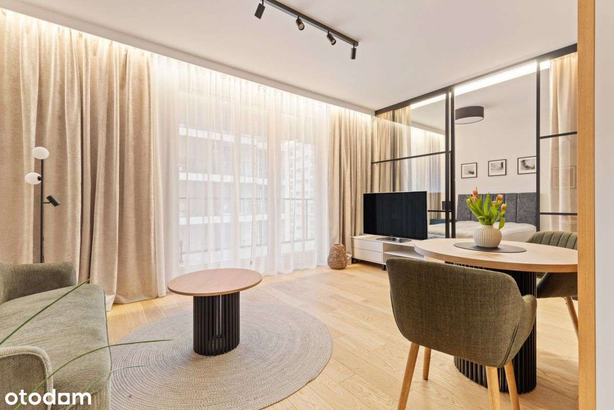 Ekskluzywne 40 m² z dużą loggia w Chmielna Duo - Więcej
