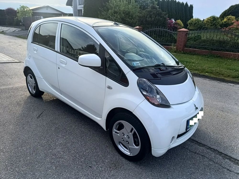 Mitsubishi i-MiEV 2011