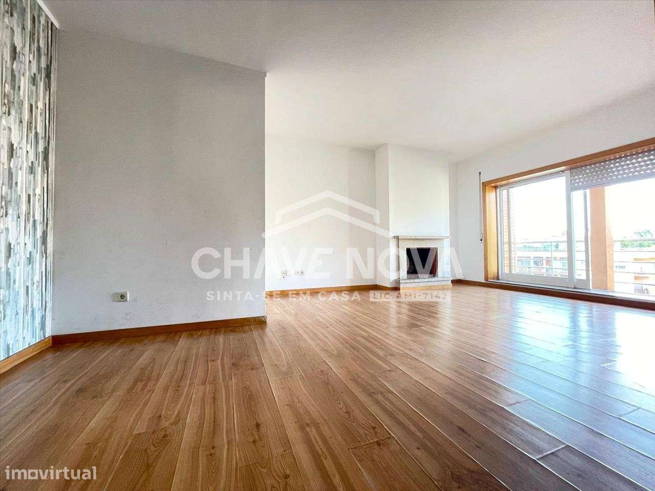 T1+1 c/ Lugar de Garagem em Canelas (Edifício Prestige) - Grande imagem: 5/19