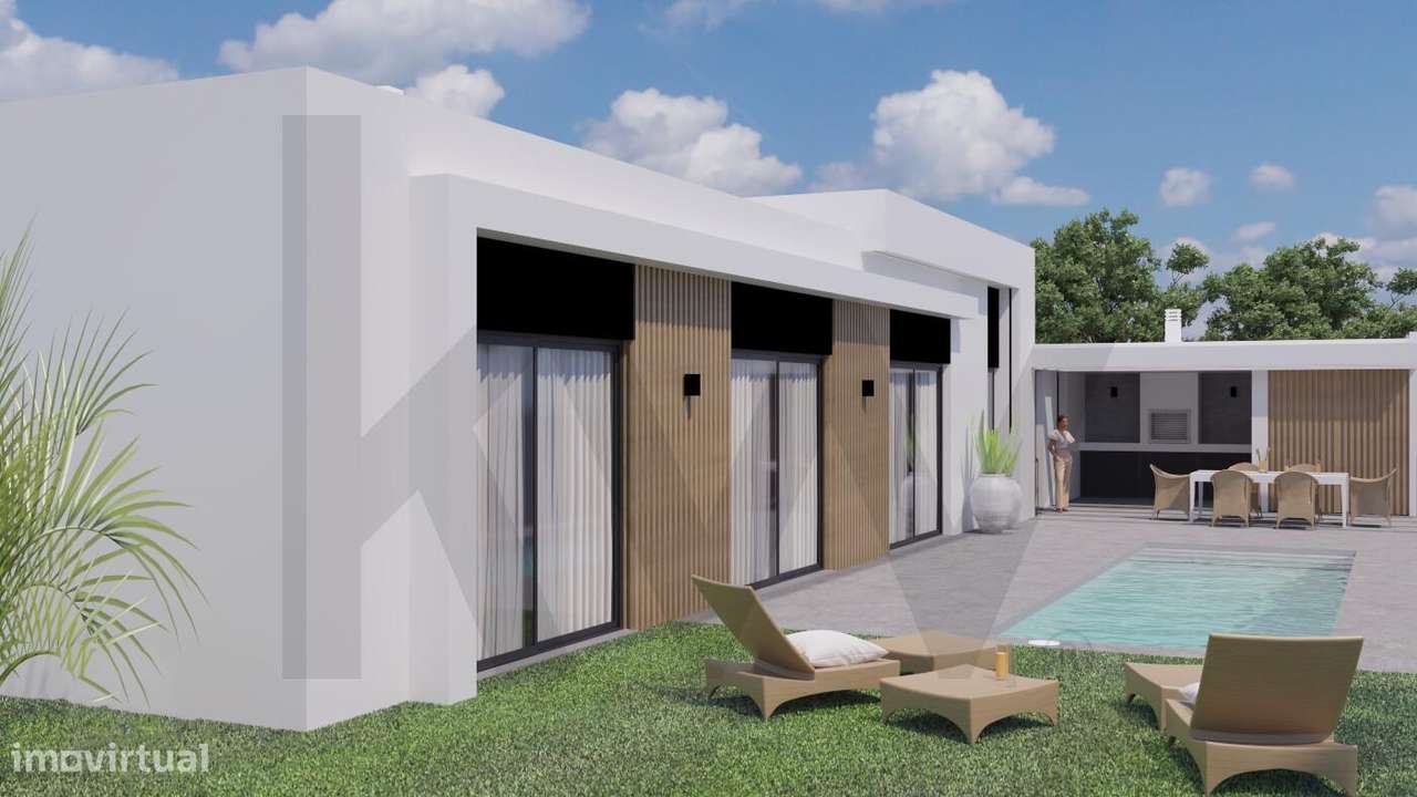 Moradia Terrea T4 Com Piscina Em Brejos De Azeitao