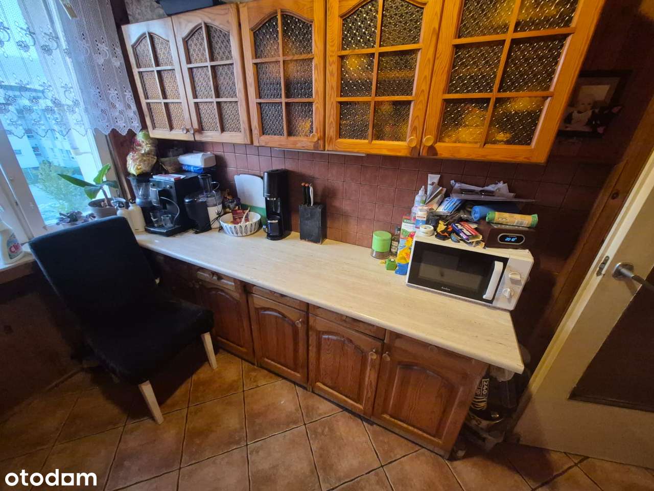 3 pokoje duży salon balkon piwnica-5