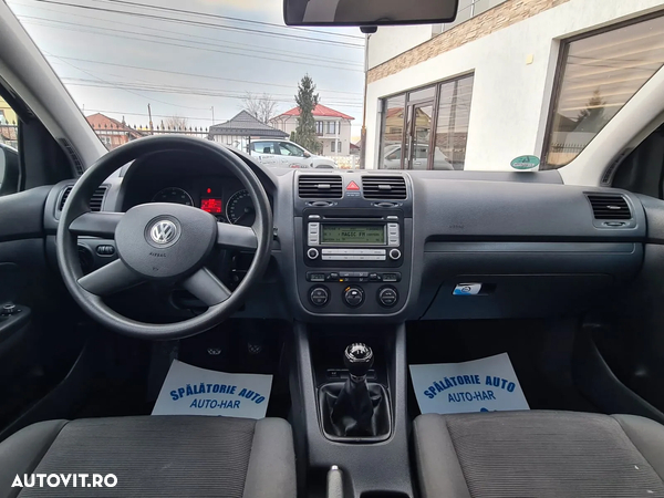 Volkswagen Golf 1.4 FSI Trendline - 7