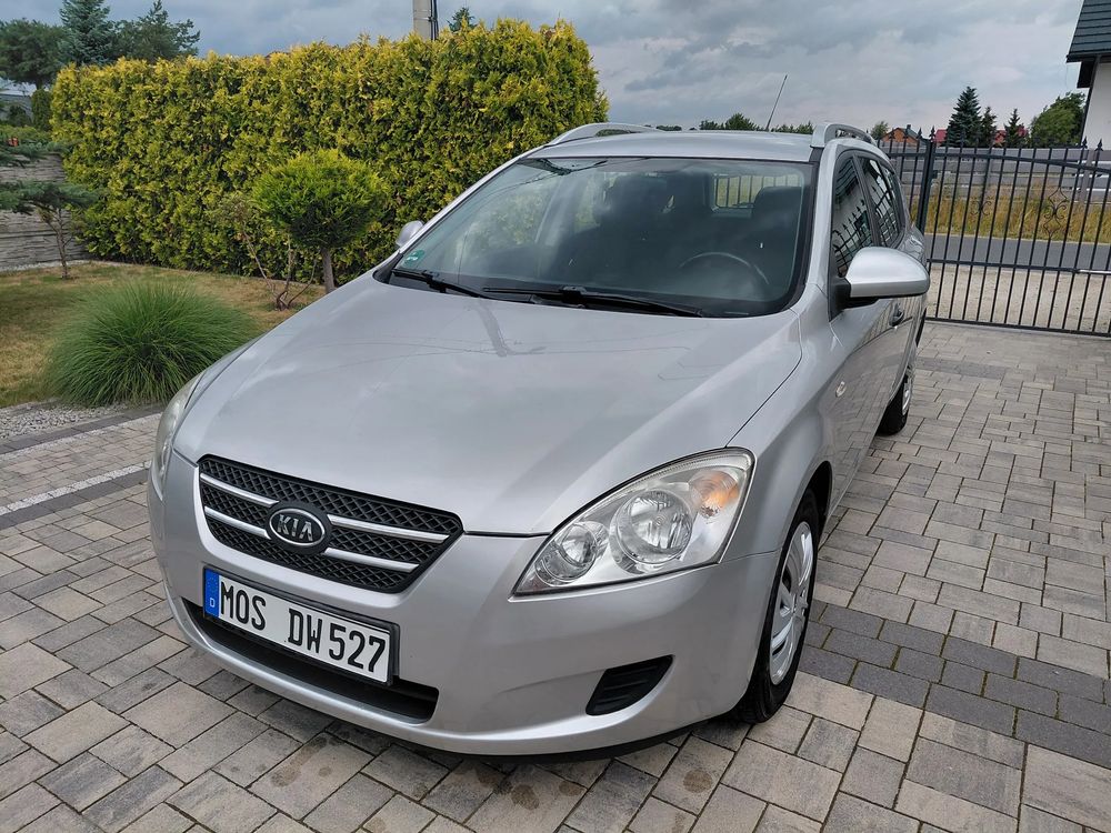 Kia Ceed I (2006-2012) 1.6 CVVT LX 2008