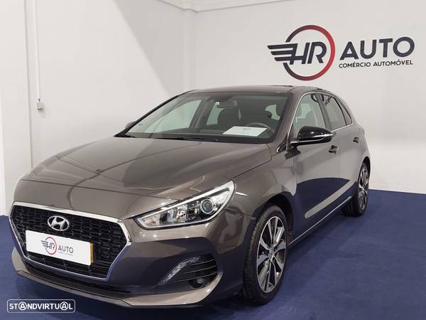 Hyundai i30 1.6 CRDi STyle+Navi - 3