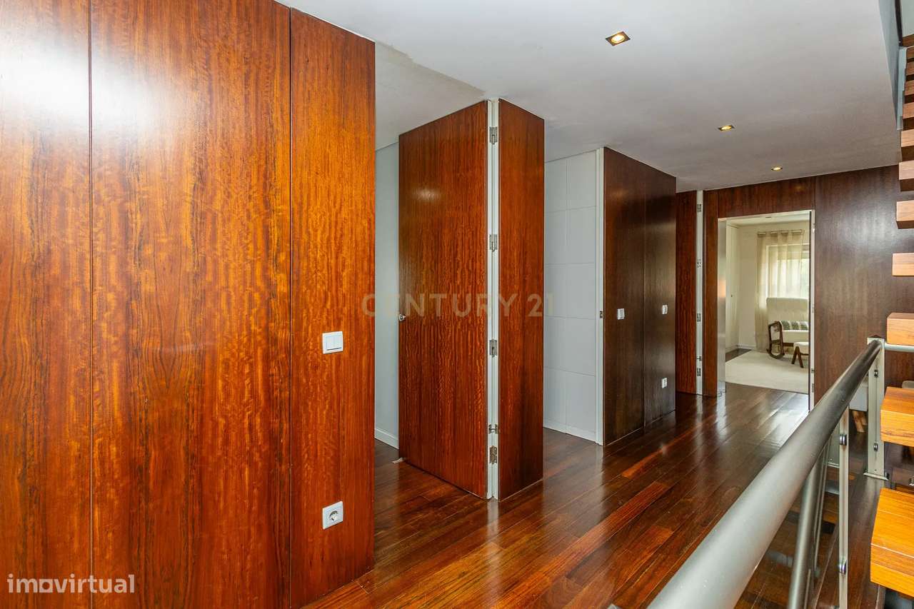 Moradia T4 - Vila de Cucujães - Oliveira de Azeméis-3