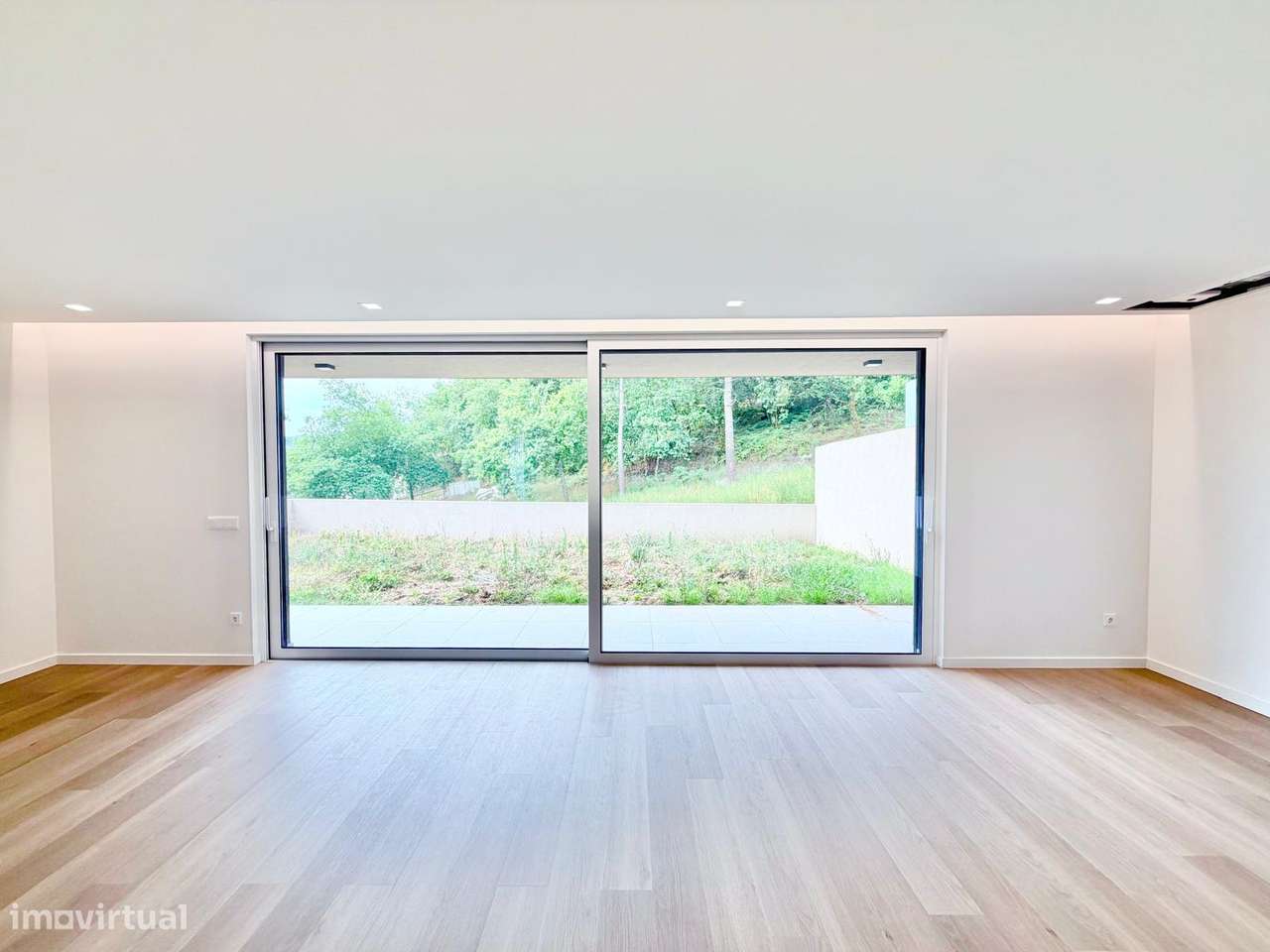 Moradia T3 nova pronta habitar Povoa de Lanhoso-7