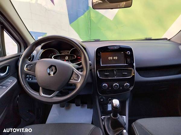 Renault Clio IV TCe Zen - 10