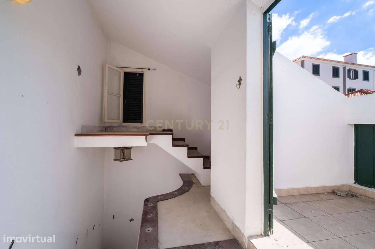 Prédio na Zona Velha do Funchal – Oportunidade de Investimento-38