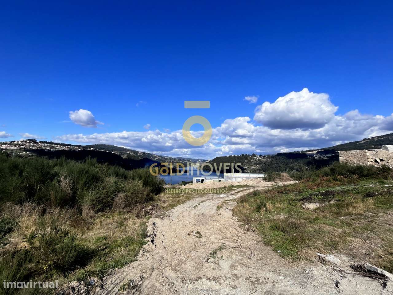 Lote de Terreno  Venda em Alpendorada, Várzea e Torrão,Marco de Canave - Grande imagem: 2/9