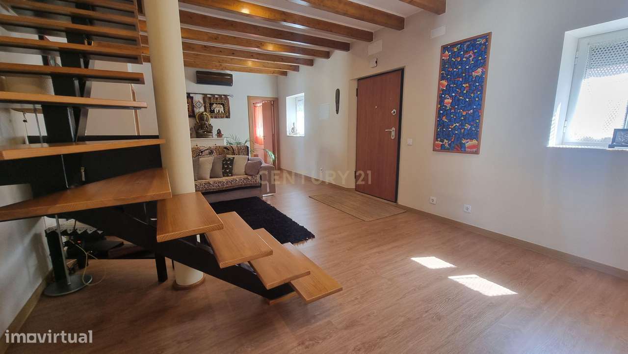 Moradia T4 com 5 assoalhadas, localizada em Arroteias - Alhos Vedros, - Grande imagem: 4/31